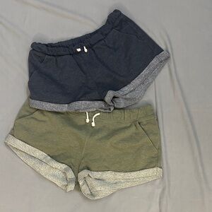 Casual Navy and Olive Green Shorts Set of 2